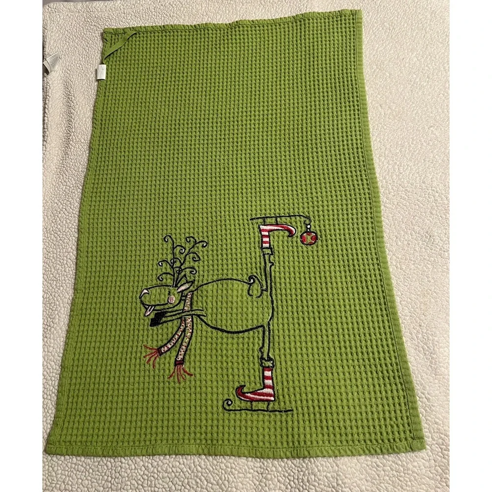 C & F Enterprises Santani‎ And Skating Raindeer Waffle Cotton Dish Towels Read
